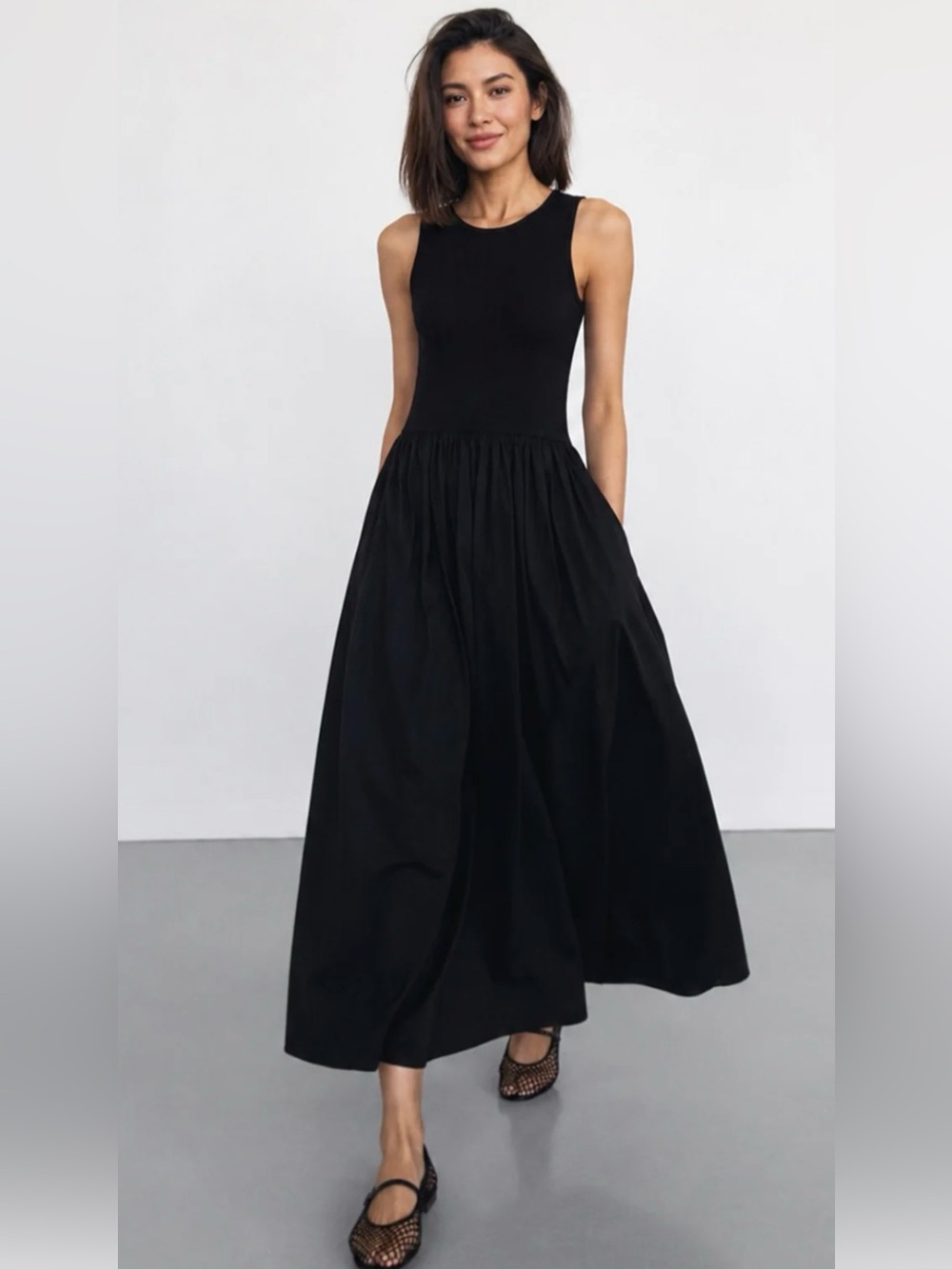 NWT Commense Leisure Crew Neck Long Dress - Small